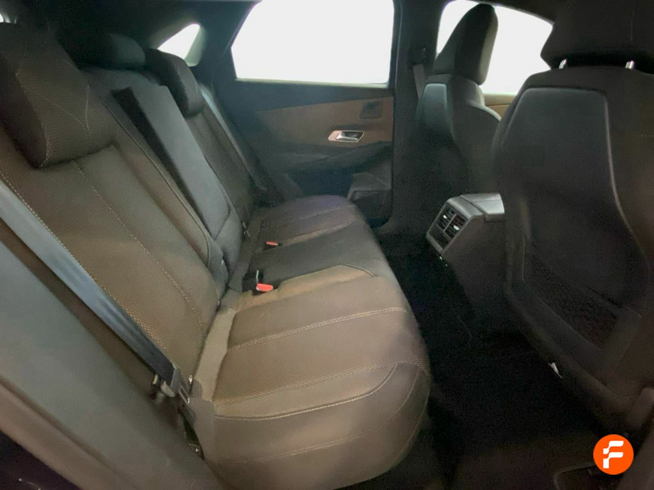Foto DS Automobiles DS 7 16