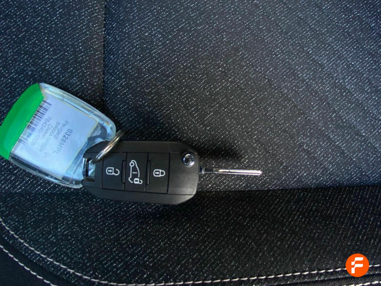 Foto Peugeot Rifter 22