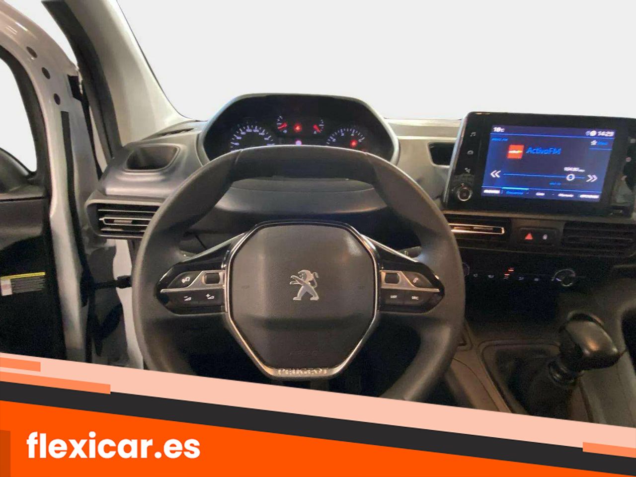 Foto Peugeot Rifter 13