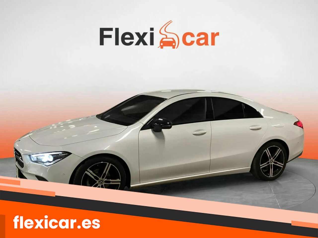 Foto Mercedes-Benz Clase CLA 2