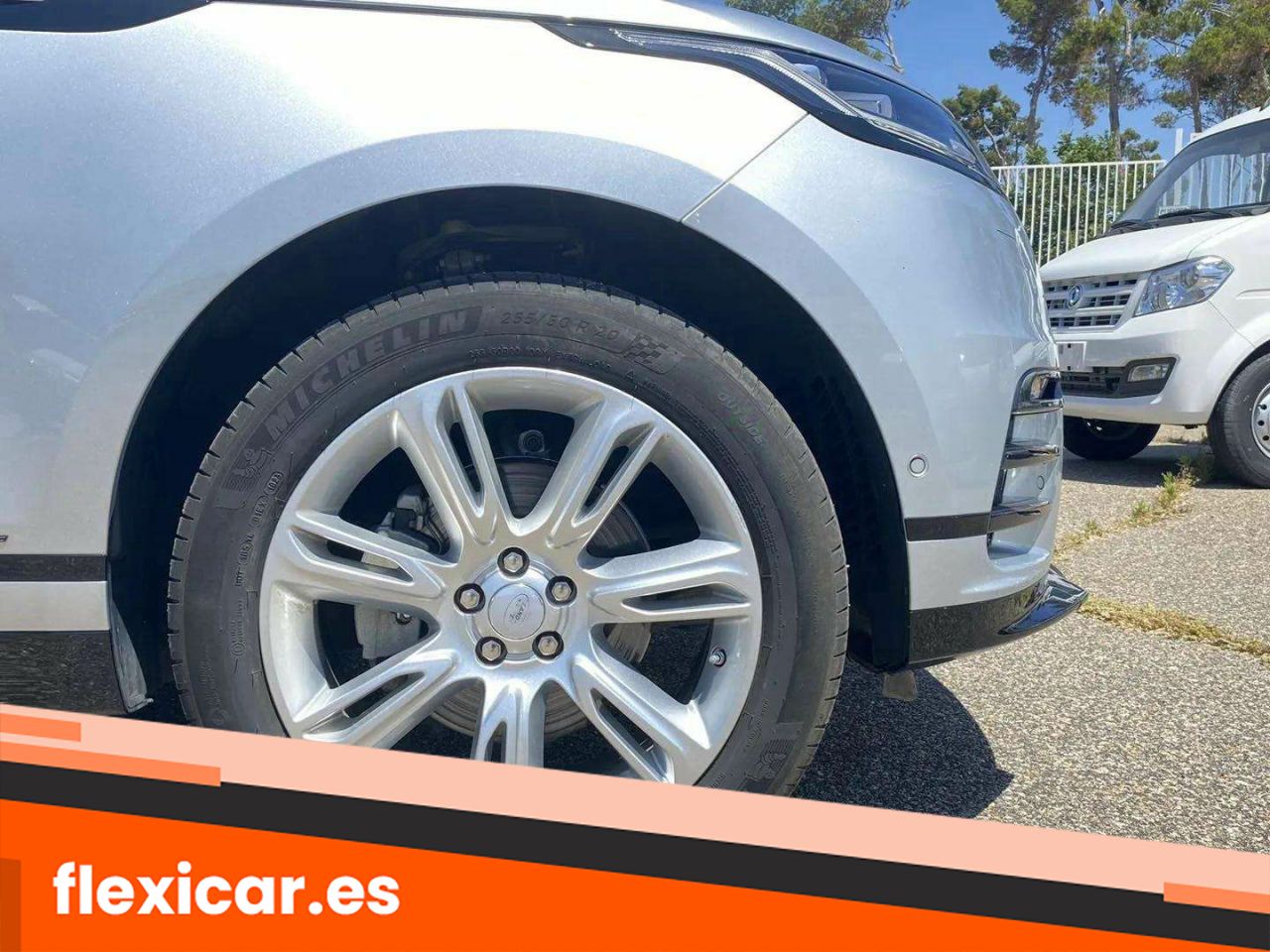 Foto Land-Rover Range Rover Velar 18
