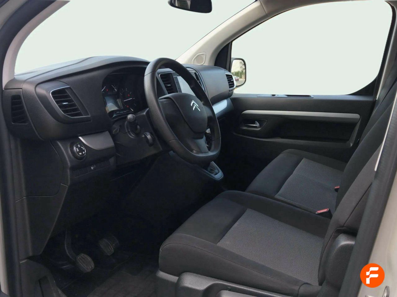 Foto Citroën Spacetourer 16