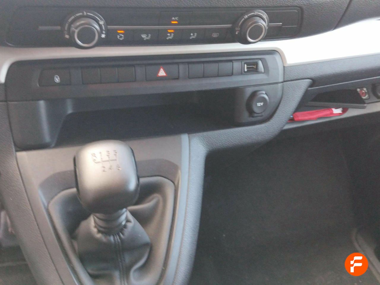 Foto Citroën Spacetourer 20