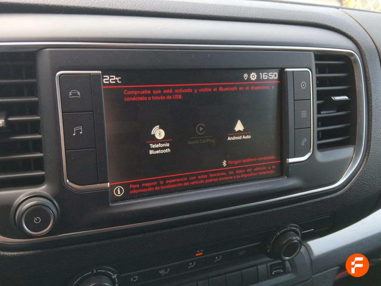 Foto Citroën Spacetourer 26