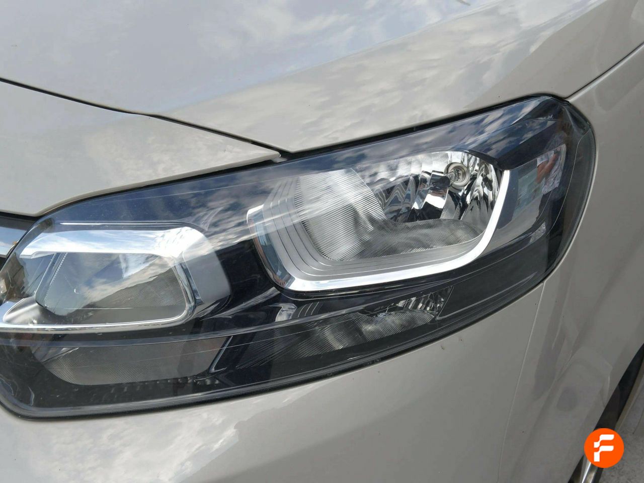Foto Citroën Spacetourer 32