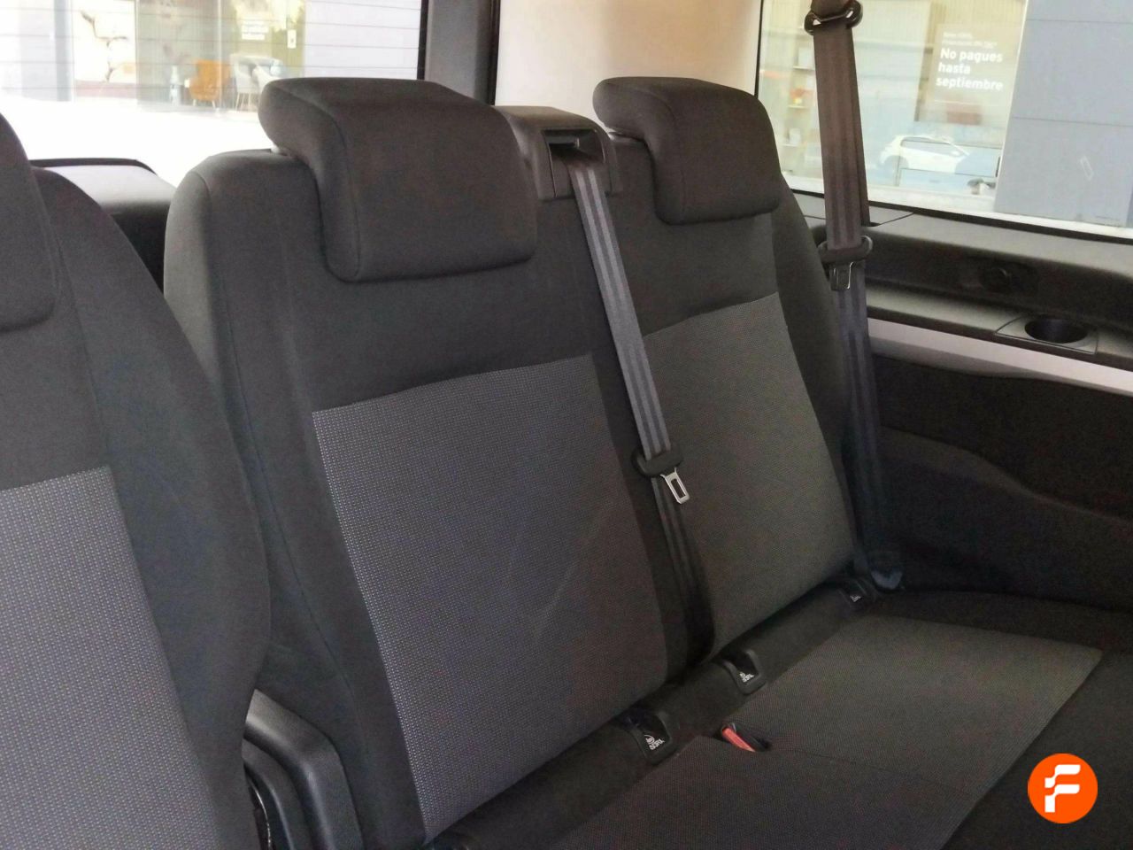 Foto Citroën Spacetourer 34