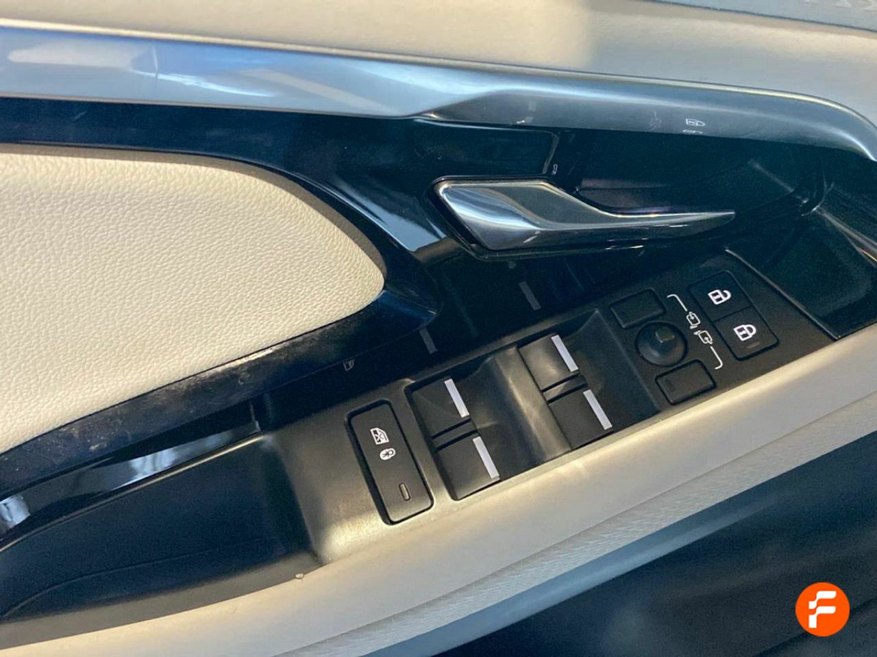 Foto Land-Rover Range Rover Evoque 18