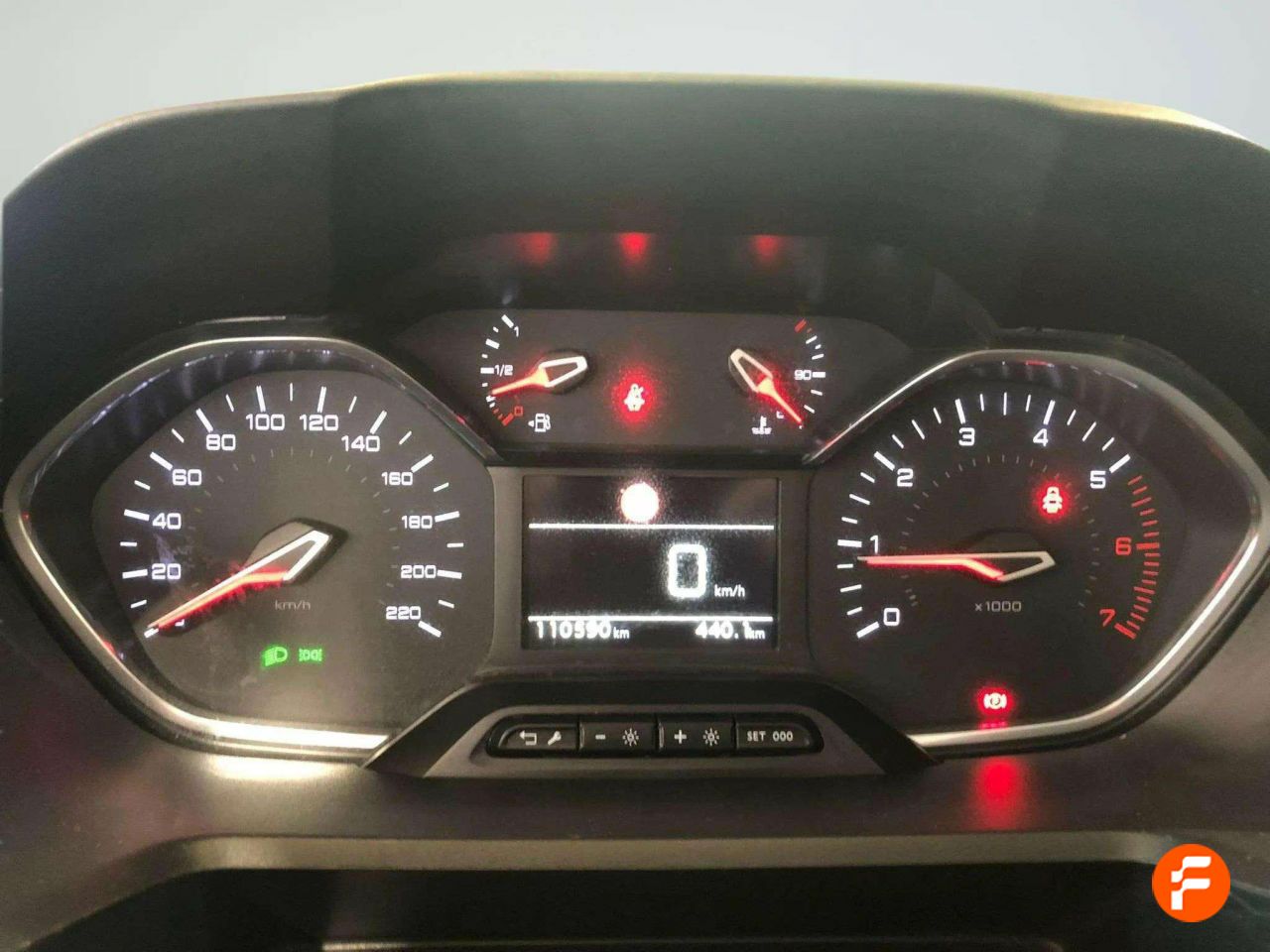 Foto Peugeot Rifter 14