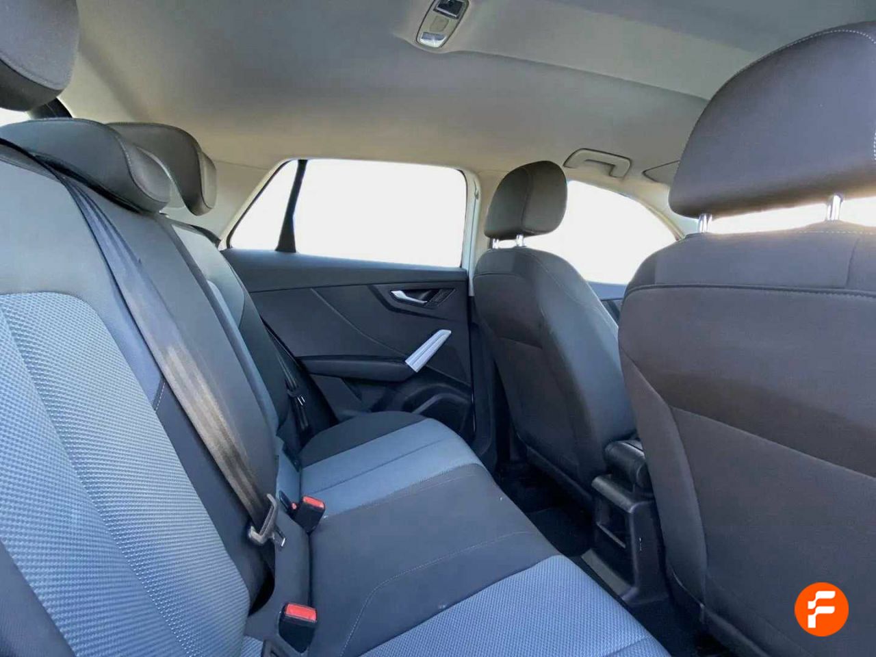 Foto Audi Q2 15