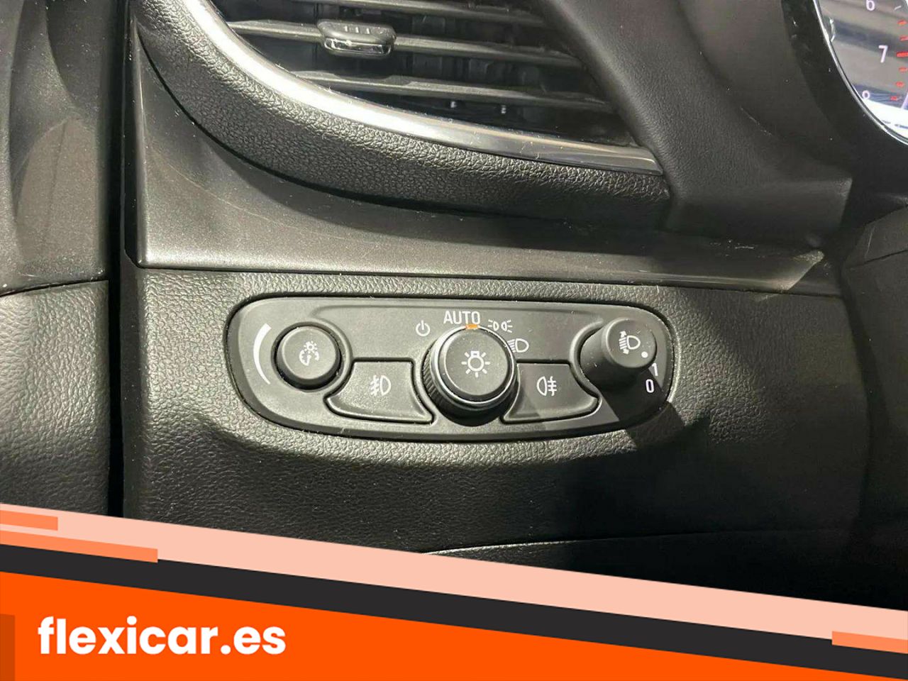 Foto Opel Mokka X 17