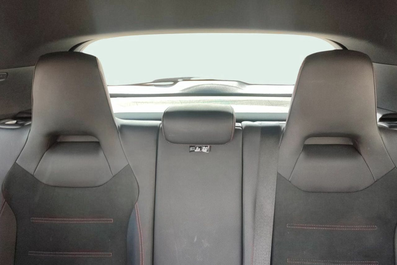 Foto Mercedes-Benz Clase A 18