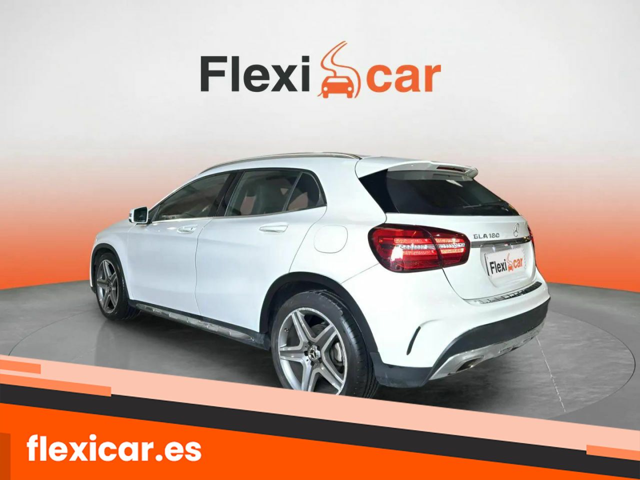 Foto Mercedes-Benz Clase GLA 4
