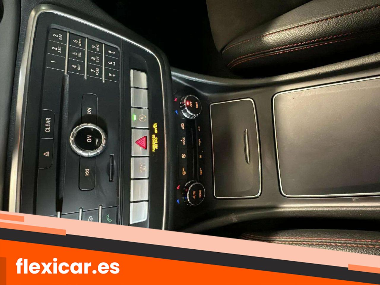 Foto Mercedes-Benz Clase GLA 26