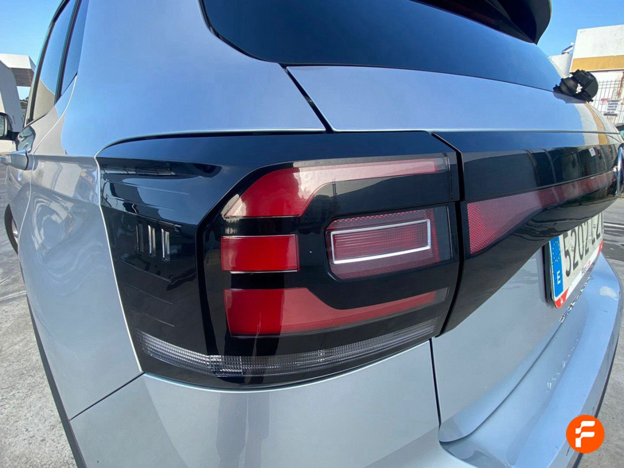 Foto Volkswagen T-Cross 19