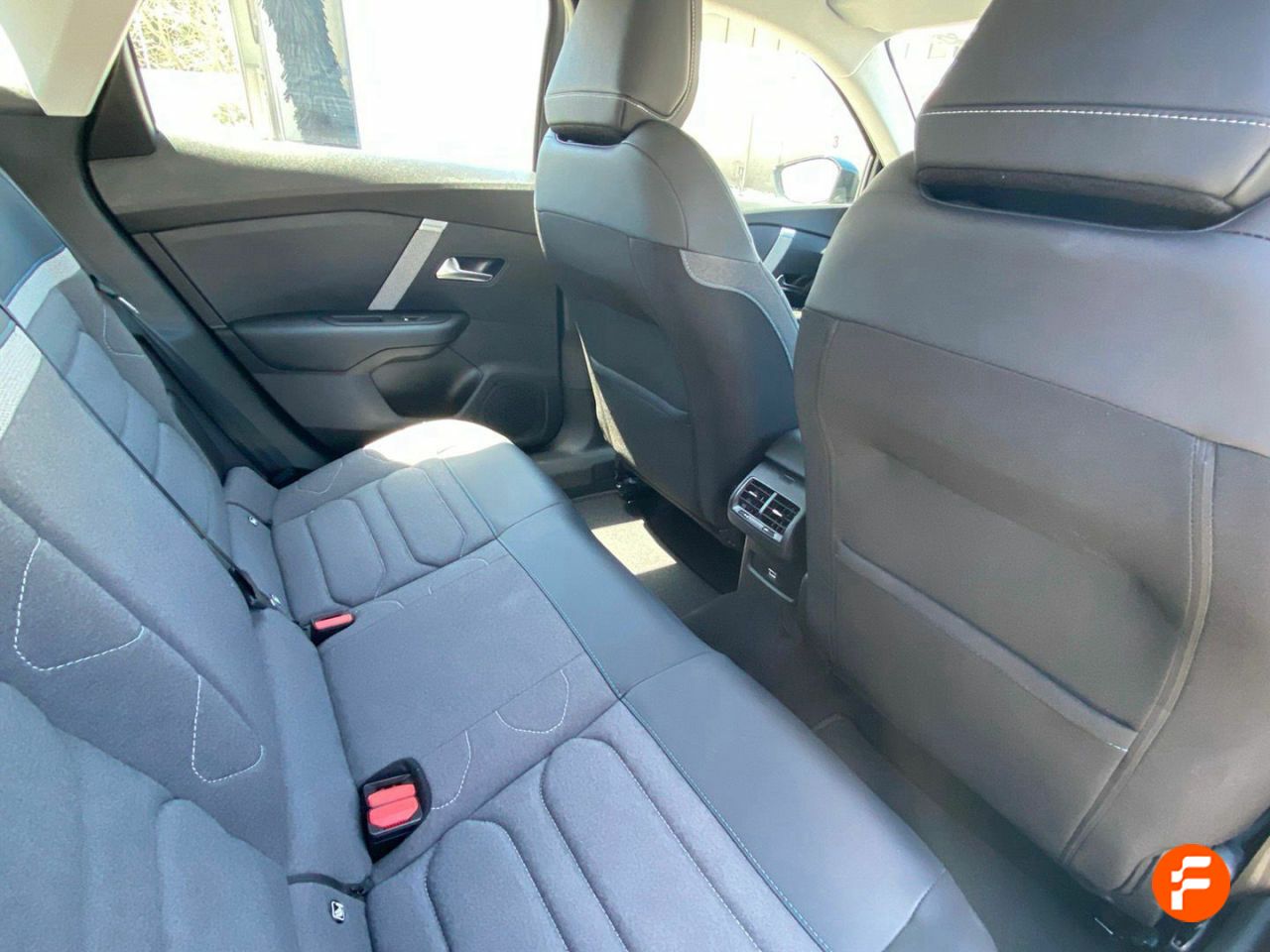 Foto Citroën C4 21