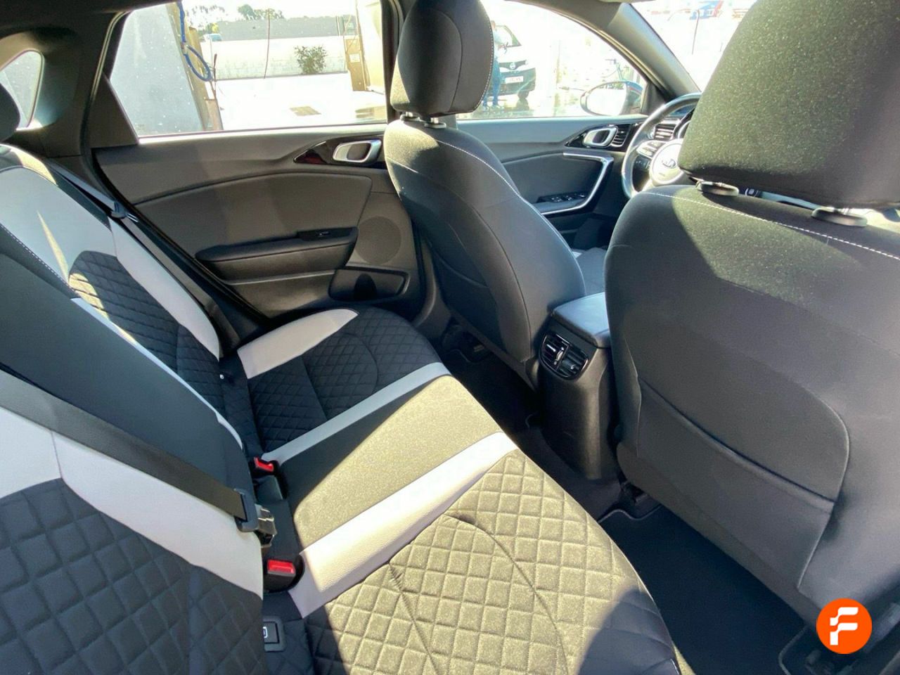 Foto Kia Ceed 21