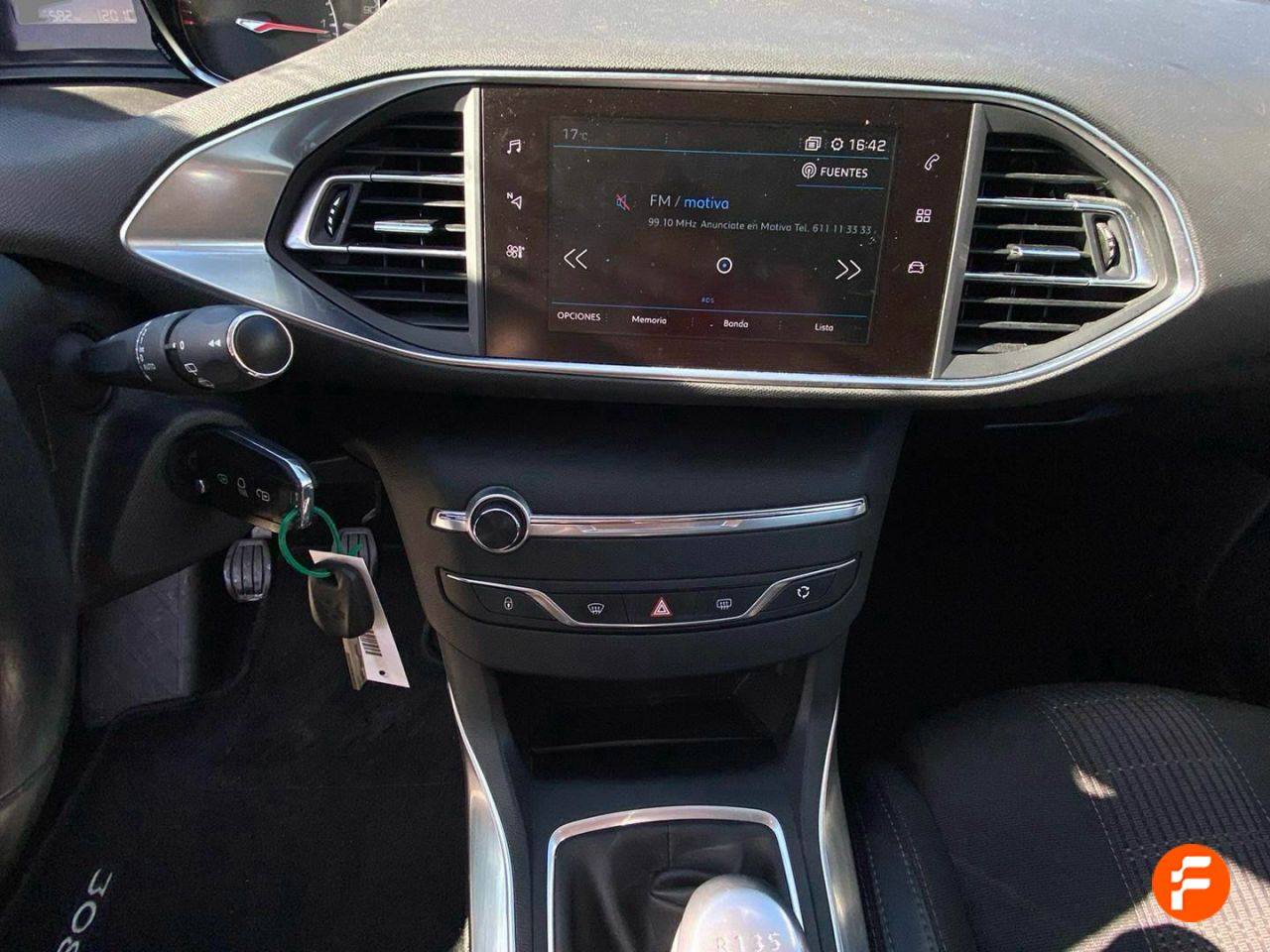 Foto Peugeot 308 12