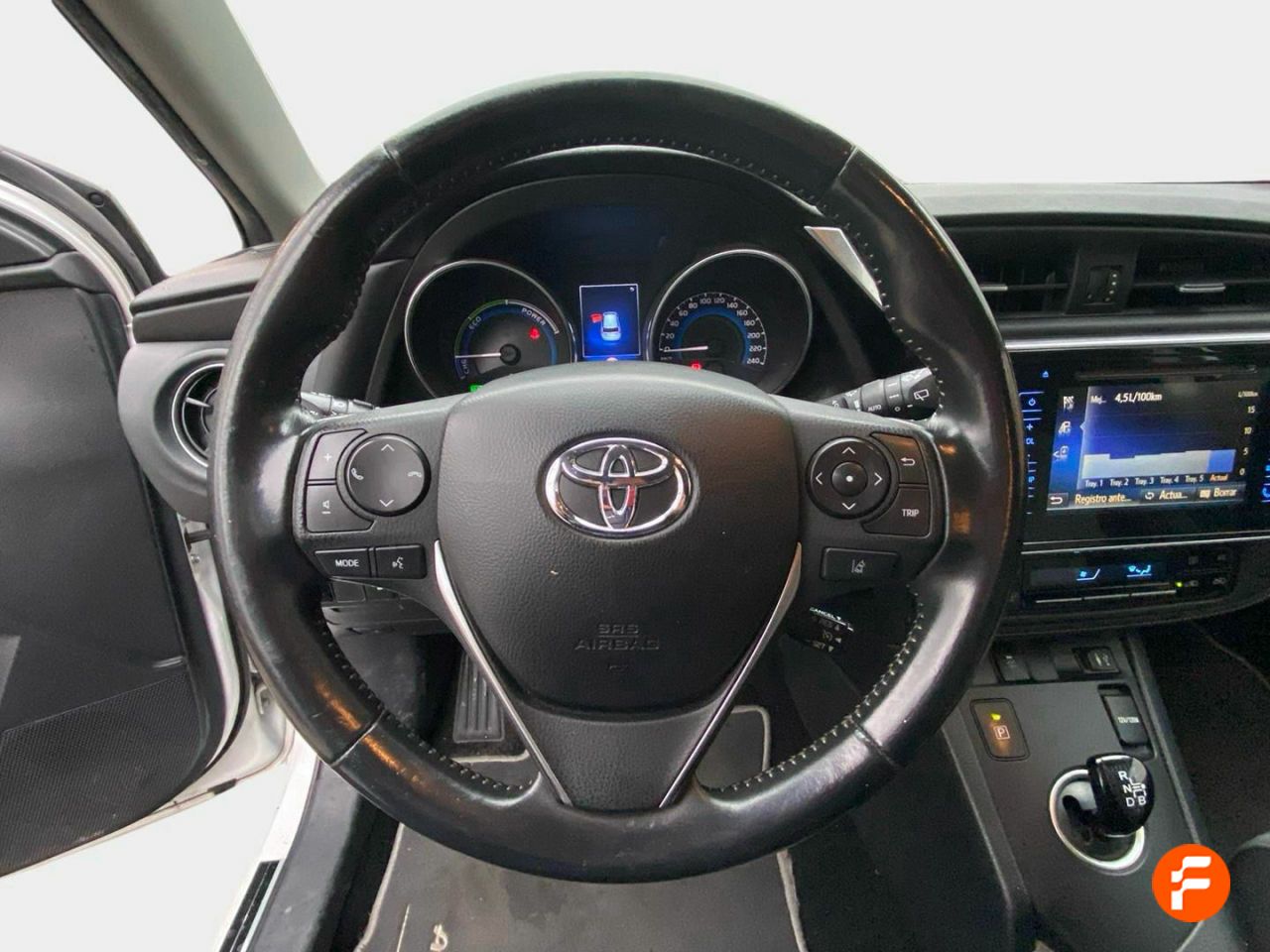 Foto Toyota Auris 12