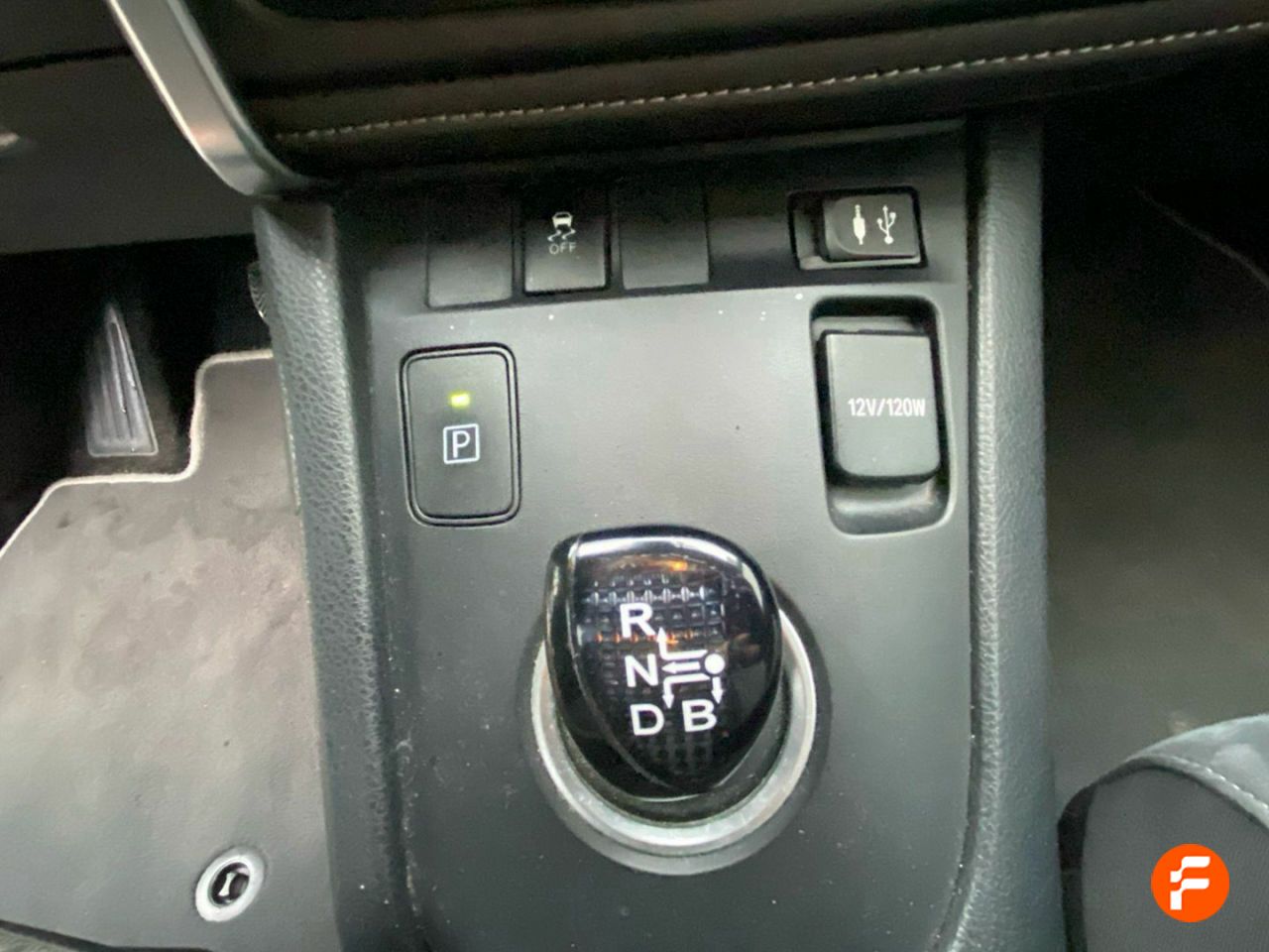 Foto Toyota Auris 14