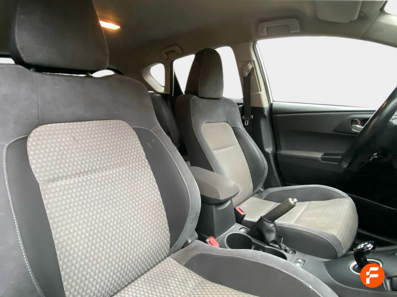 Foto Toyota Auris 18