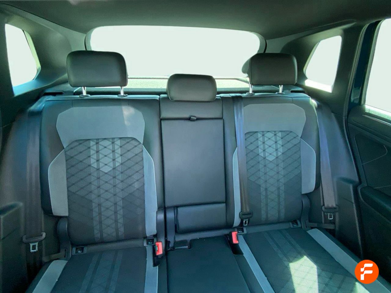 Foto Volkswagen Tiguan 16