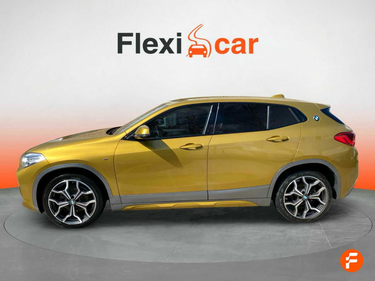 Foto BMW X2 4