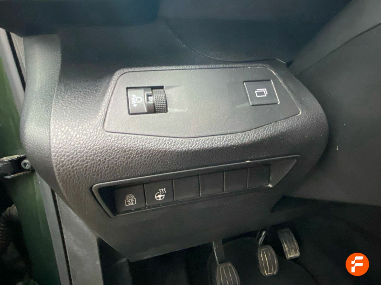 Foto Peugeot Rifter 14