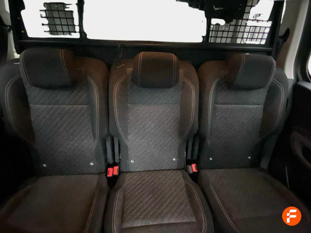 Foto Peugeot Rifter 18