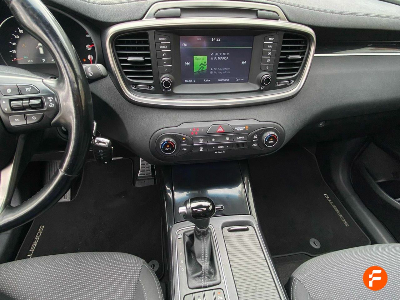 Foto Kia Sorento 12