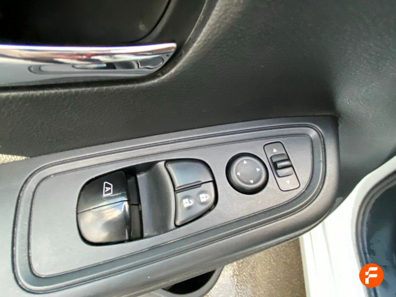 Foto Nissan Micra 16