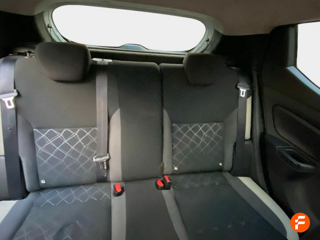 Foto Nissan Micra 19