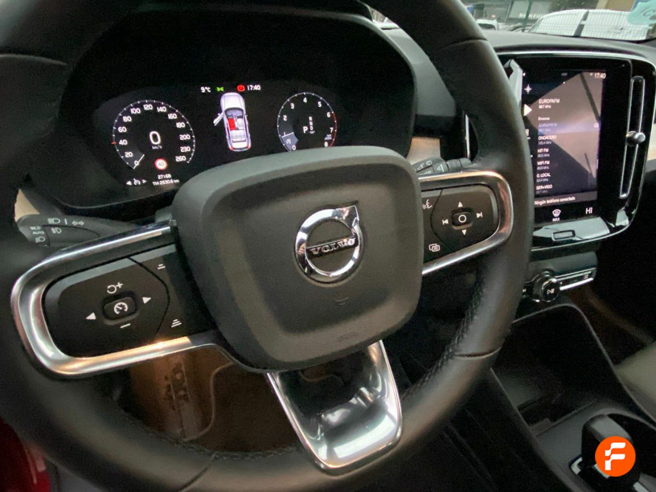 Foto Volvo XC40 14
