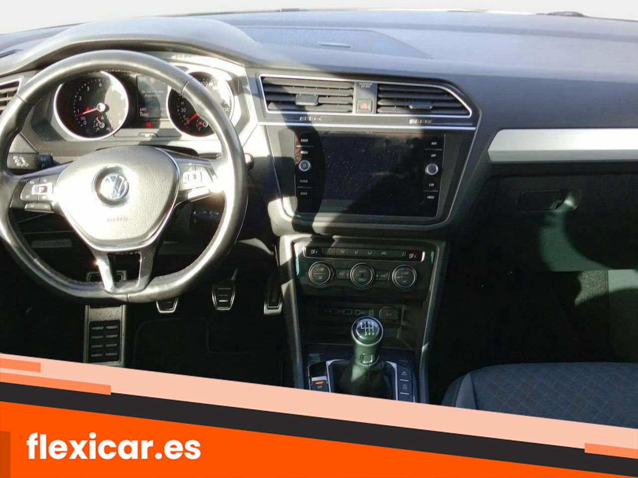 Foto Volkswagen Tiguan 11
