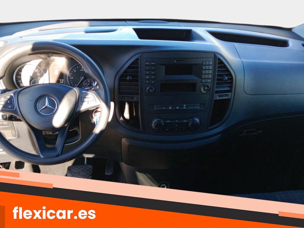 Foto Mercedes-Benz Vito 11