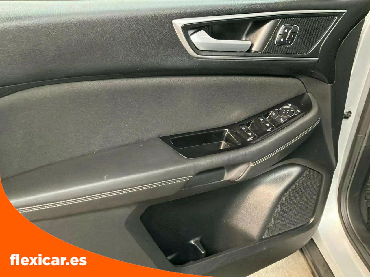Foto Ford S-Max 10