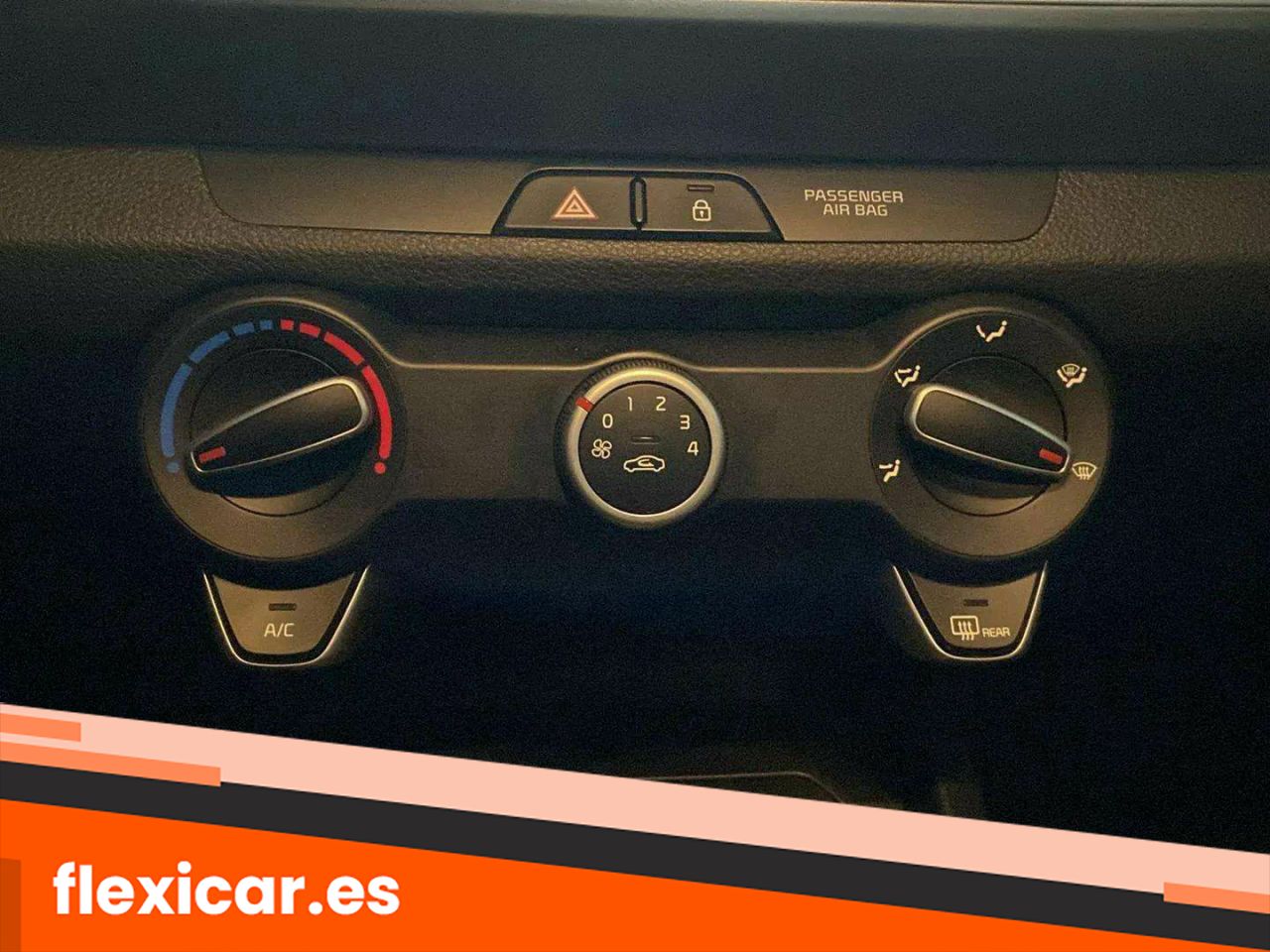 Foto Kia Stonic 16
