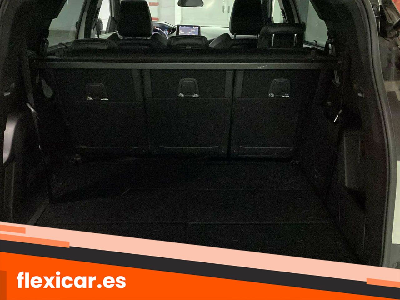 Foto Peugeot 5008 29