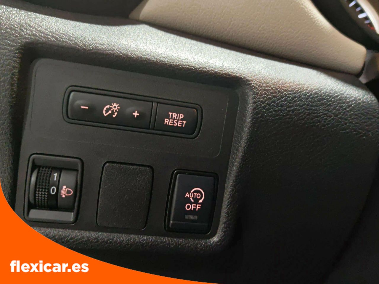 Foto Nissan Micra 15