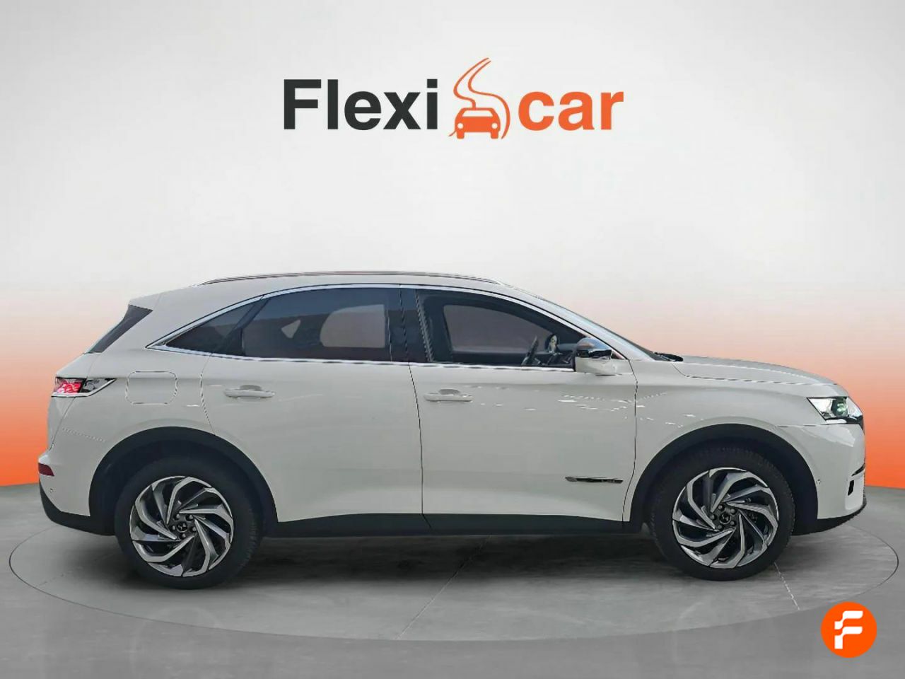 Foto DS Automobiles DS 7 5