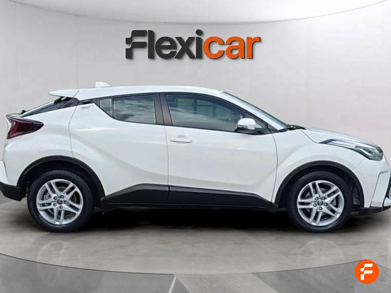 Foto Toyota C-HR 5