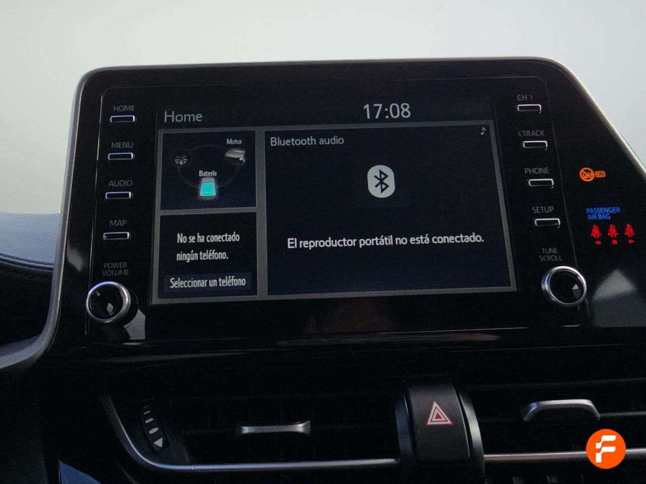 Foto Toyota C-HR 19