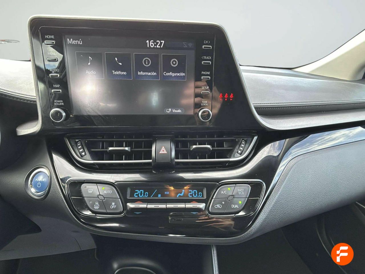 Foto Toyota C-HR 15