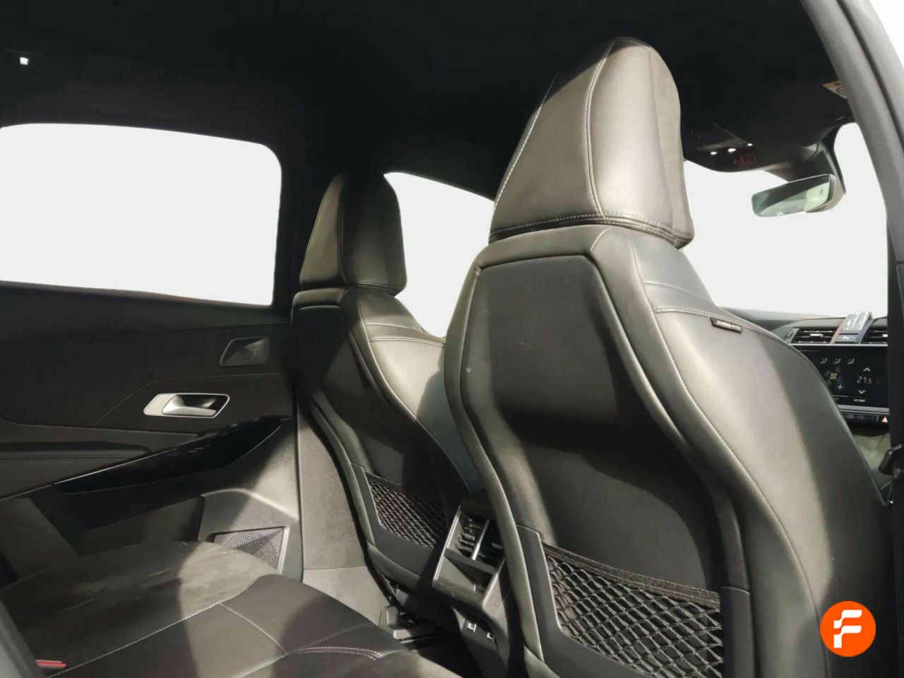 Foto DS Automobiles DS 7 17