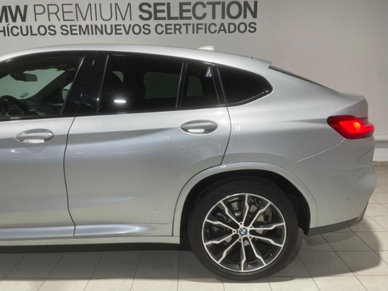 Foto BMW X4 14