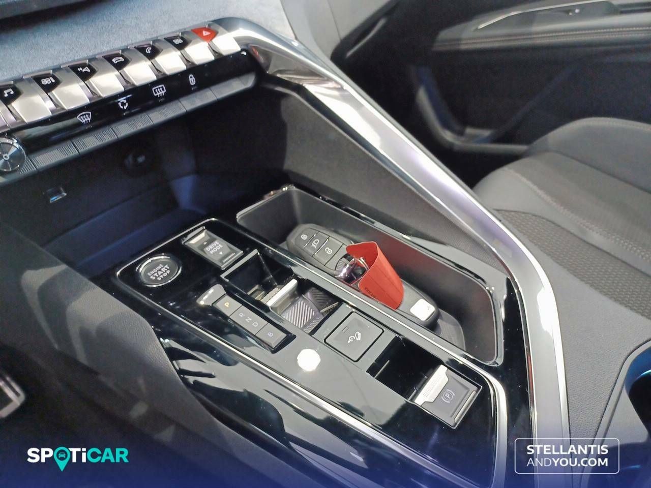 Foto Peugeot 3008 13