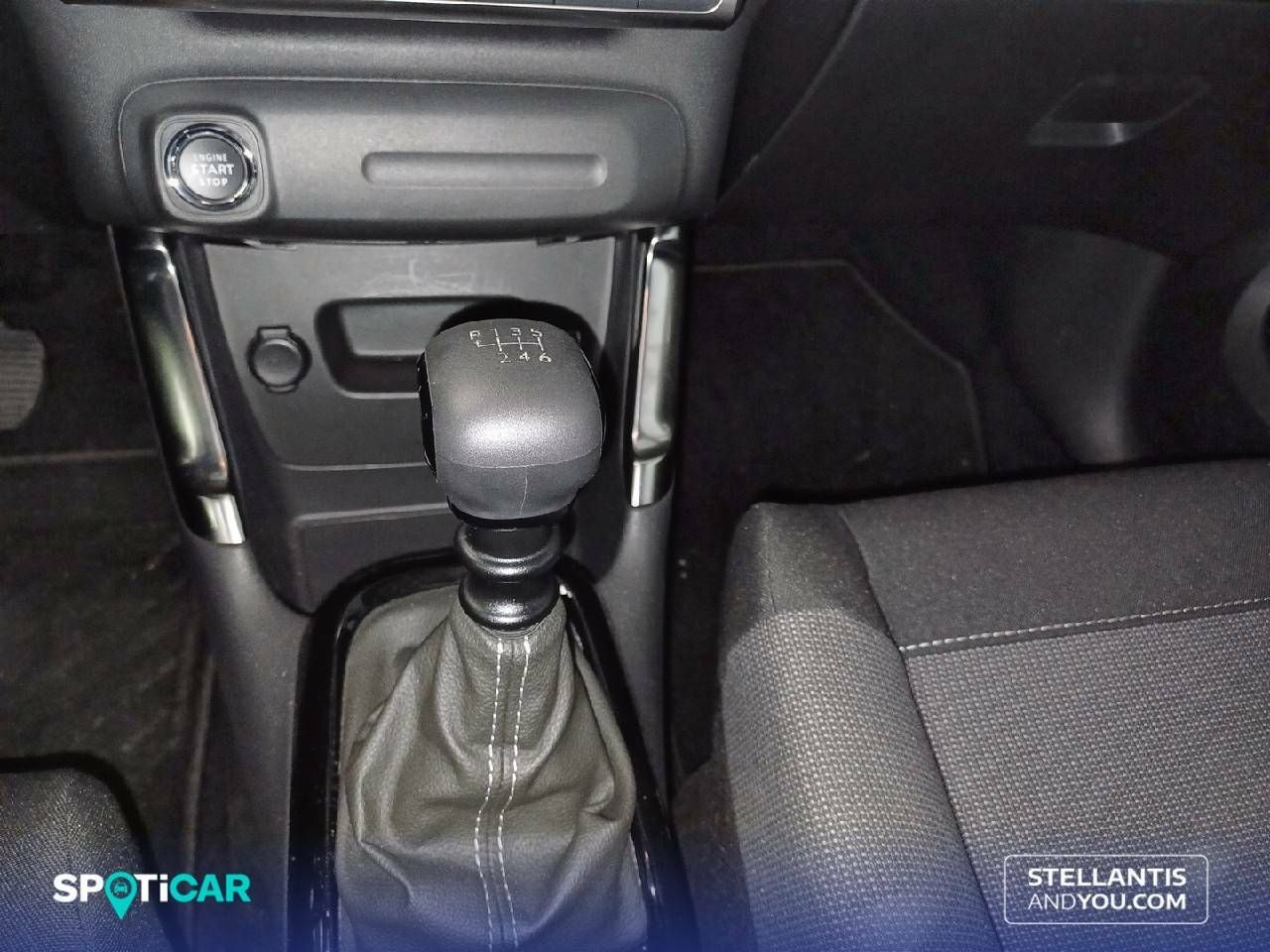 Foto Citroën C3 Aircross 12