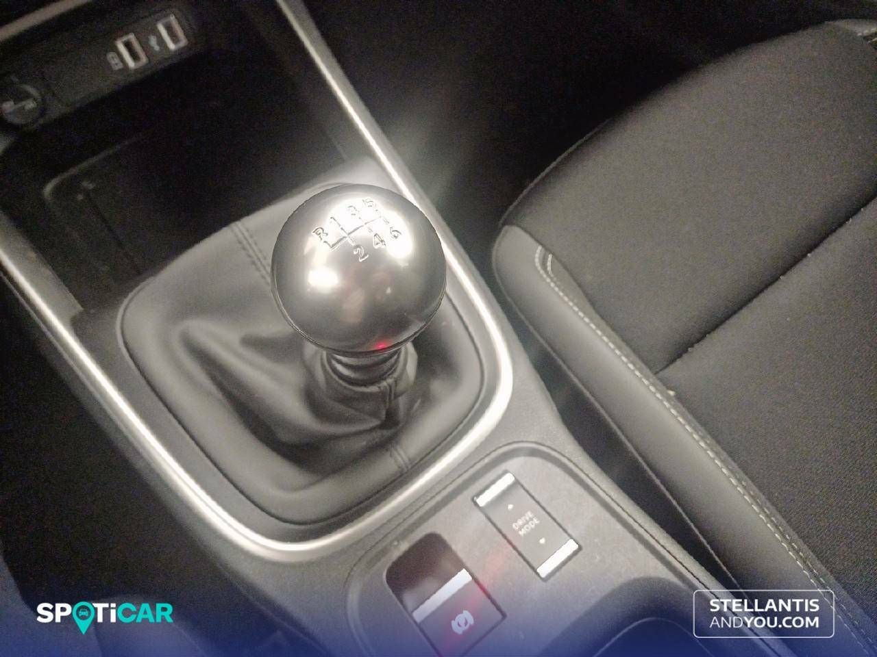 Foto Jeep Avenger 11