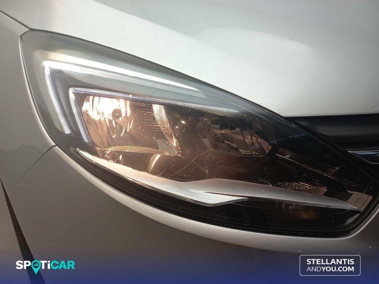 Foto Opel Zafira 13