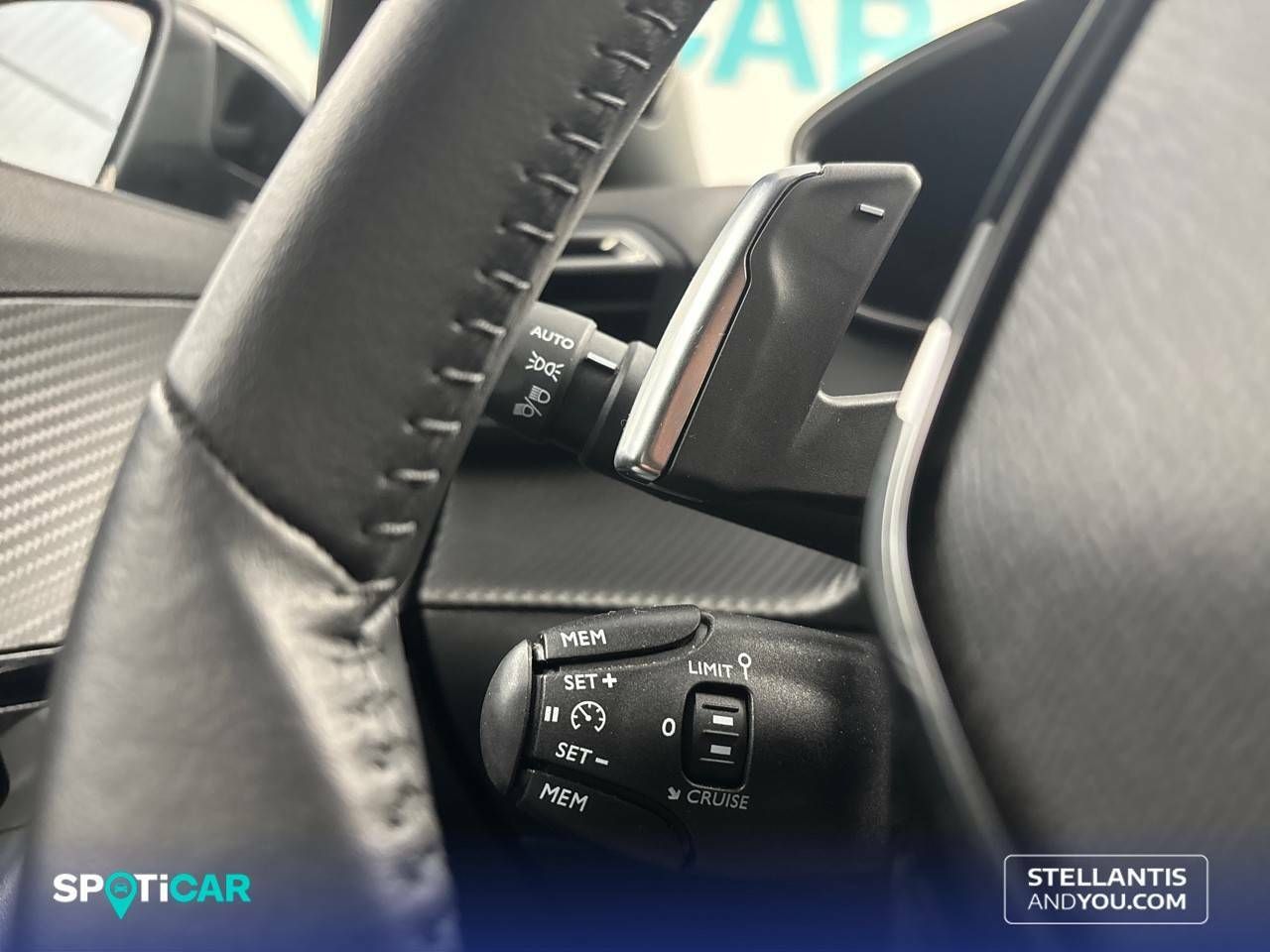 Foto Peugeot 2008 13