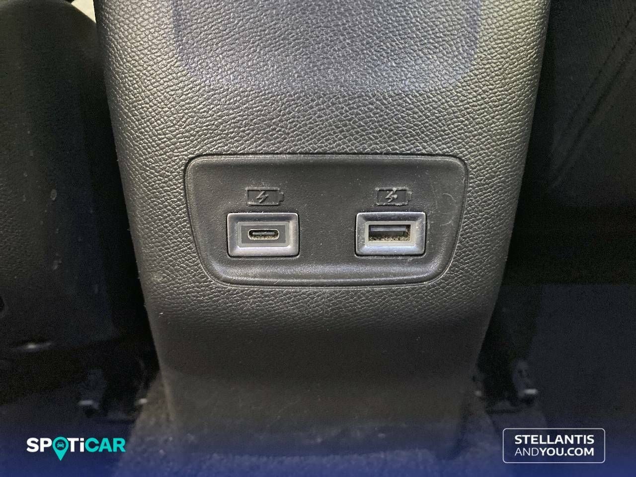 Foto Peugeot 2008 21